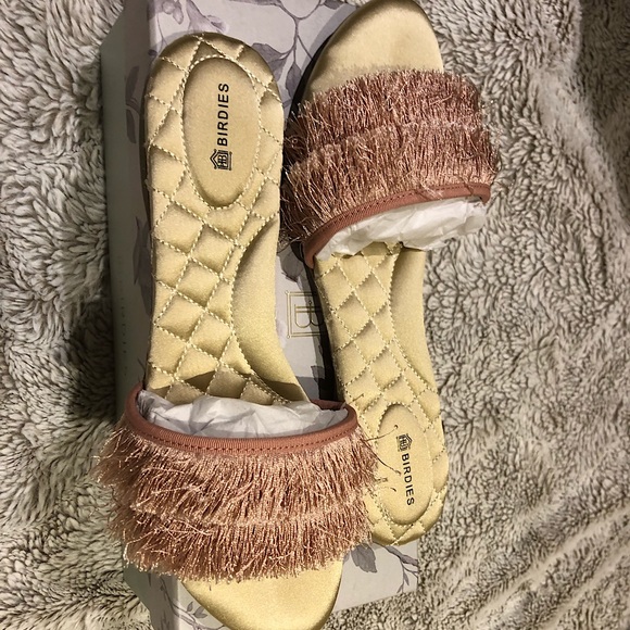 NEW Birdies Slides - Picture 7 of 8